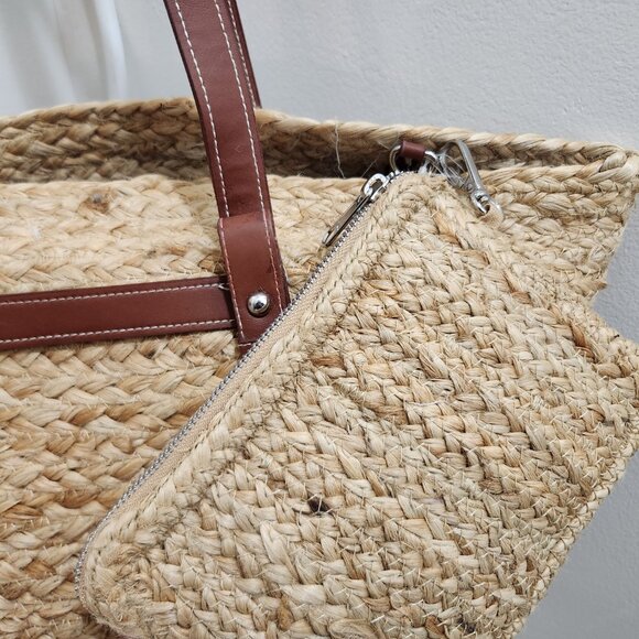 SUMMER SALE $14 LIMITED TIMEHAUTE HIPPE Woven Bag Drop - Picture 6 of 6
